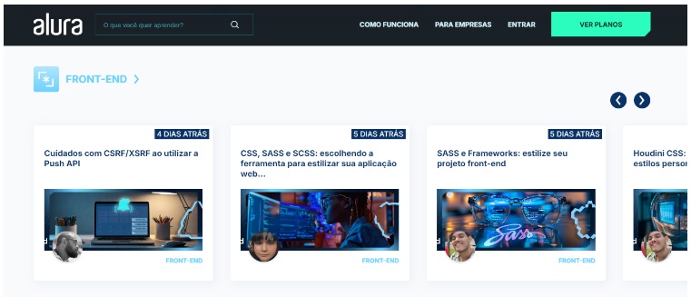 Print do blog da Alura, mostrando os conteúdos sobre educação e tecnologia